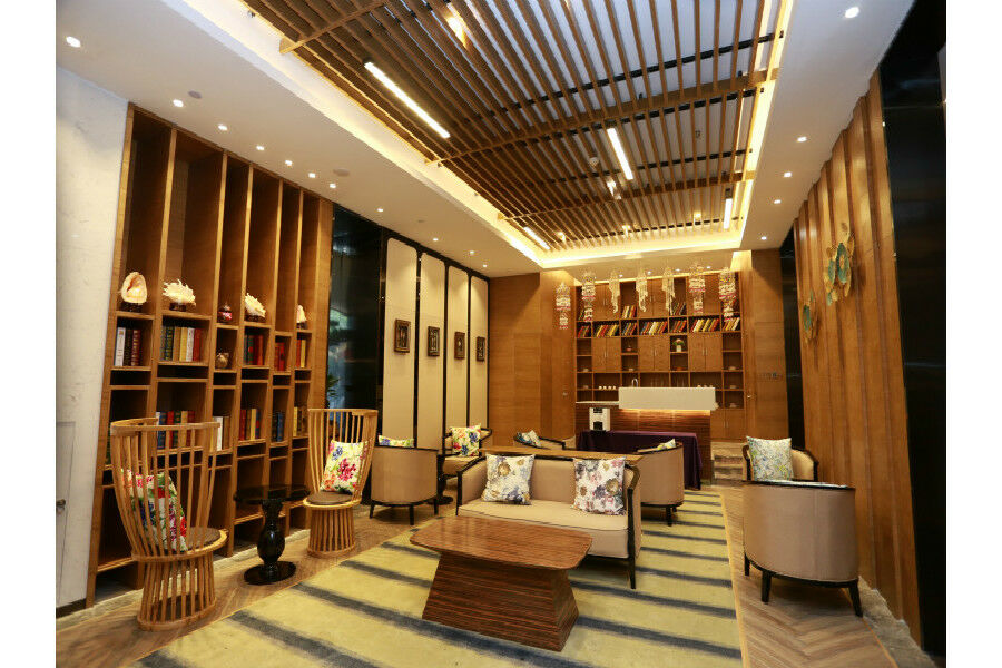 האיקו 锦江都城酒店海南省政府日月广场免税店 מראה חיצוני תמונה